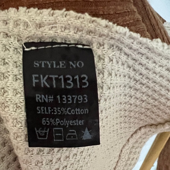 POL Patchwork Sweater in Brown and Cream - Picture 4 of 4